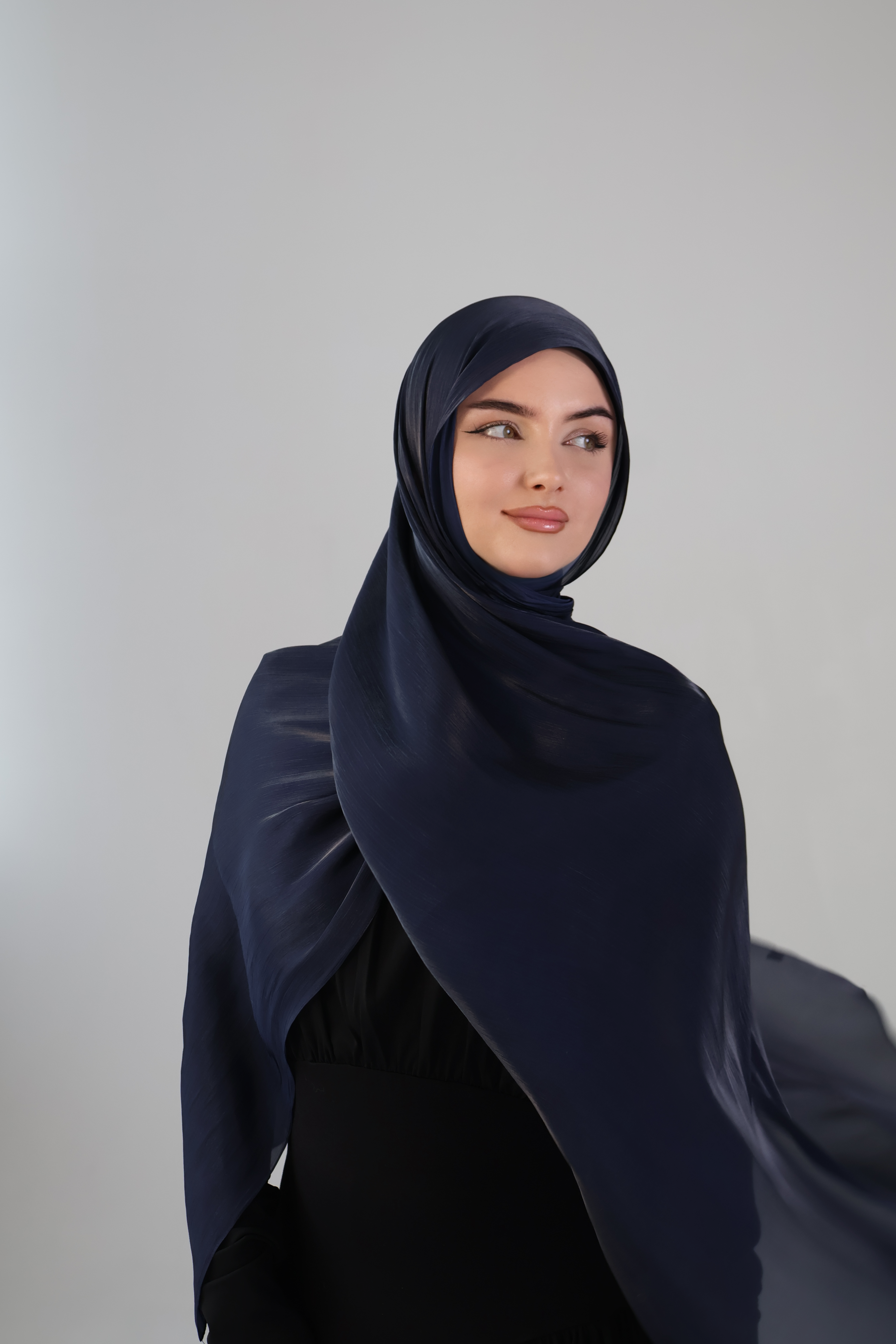 MIDNIGHT - Organza Hijab